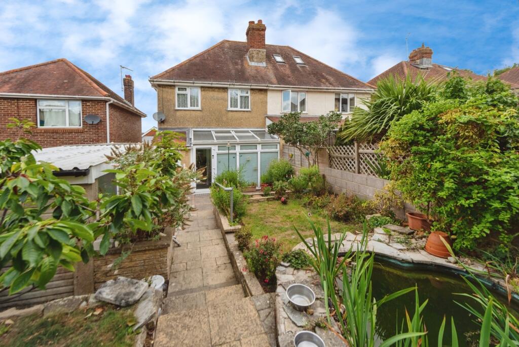 Main image of property: Halstead Road, Southampton, Hampshire, SO18