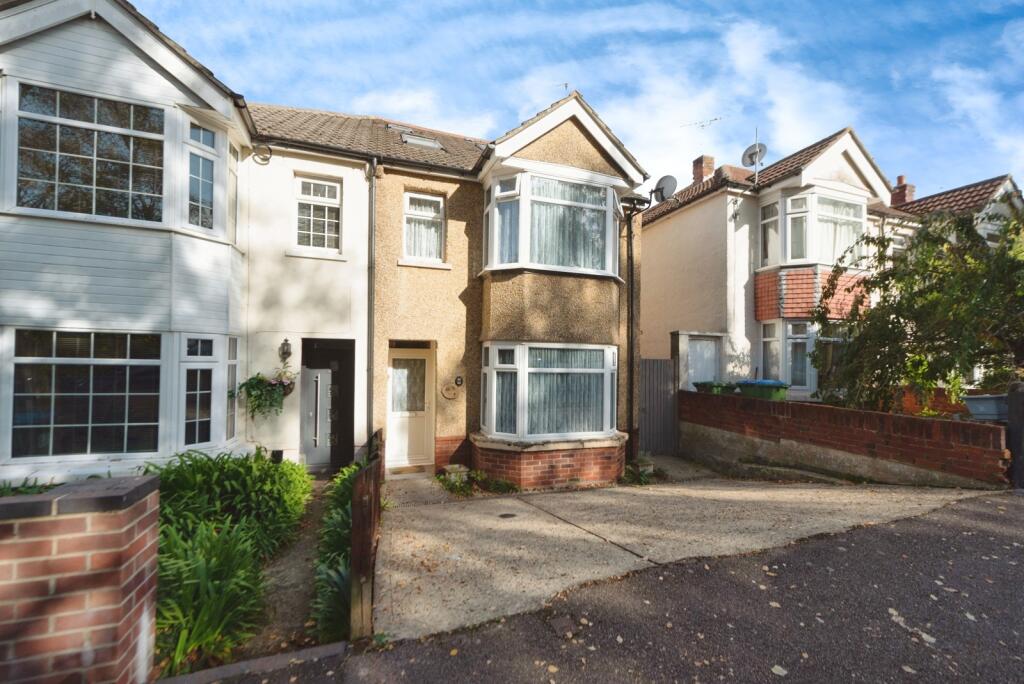 Main image of property: Copsewood Road, Southampton, Hampshire, SO18