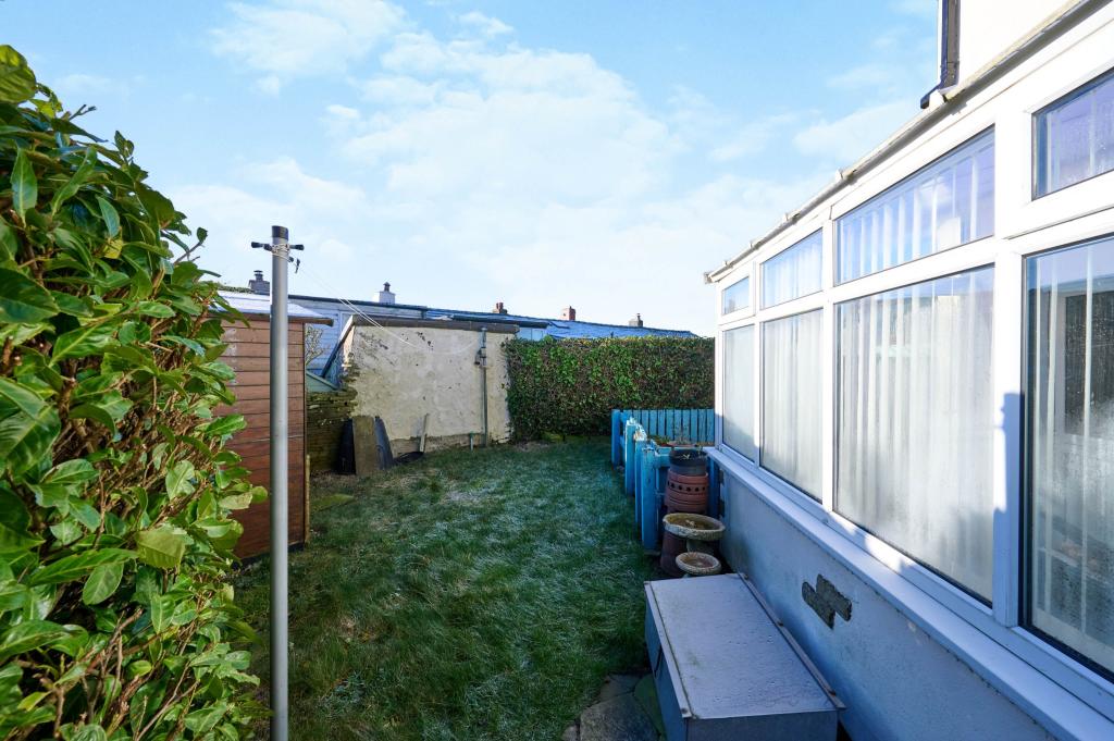 2 bedroom end of terrace house for sale in Belthorn Road, Belthorn, Blackburn, BB1