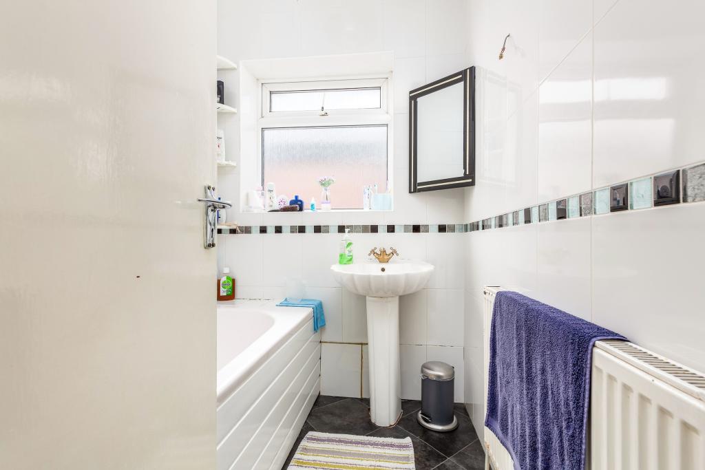 4 bedroom property for sale in Squires Gate Lane, Blackpool, Lancashire