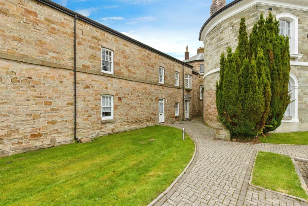 3 bedroom terraced house for sale in Park Drive, Bodmin, Cornwall, PL31