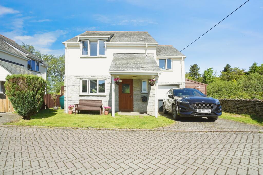3 bedroom detached house for sale in Haydown Close, Churchtown, St