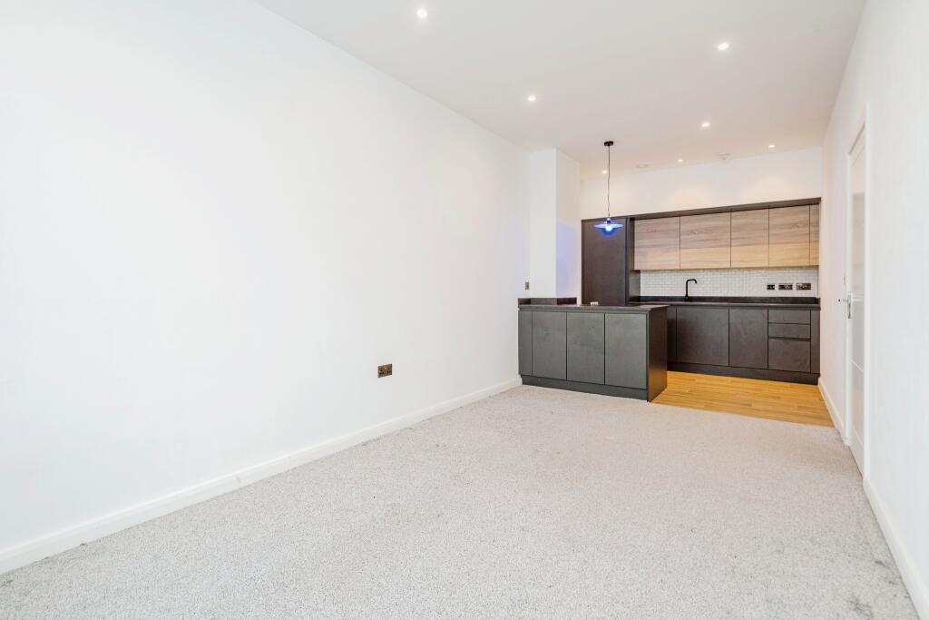 Additional property image - Churchgate, Bolton, Greater Manchester, BL1