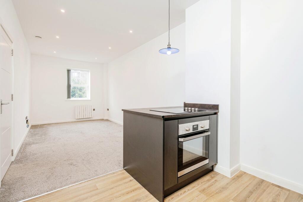 Additional property image - Churchgate, Bolton, Greater Manchester, BL1