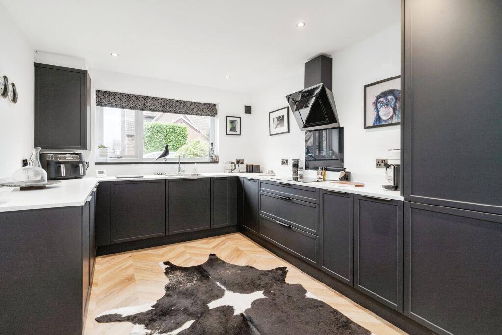 Additional property image - Markland Hill, Bolton, Greater Manchester, BL1