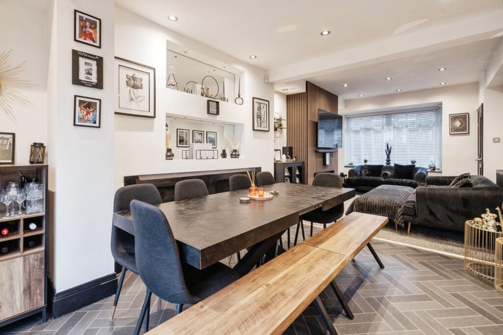 Additional property image - Sunnyside Road, BOLTON, Greater Manchester, BL1