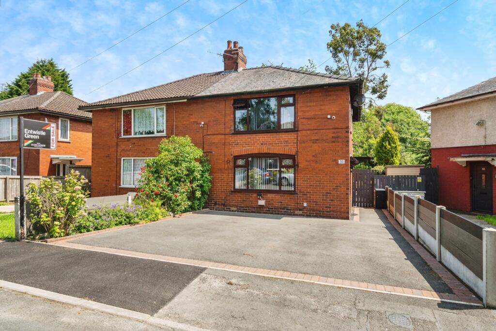 3 bedroom semi-detached house