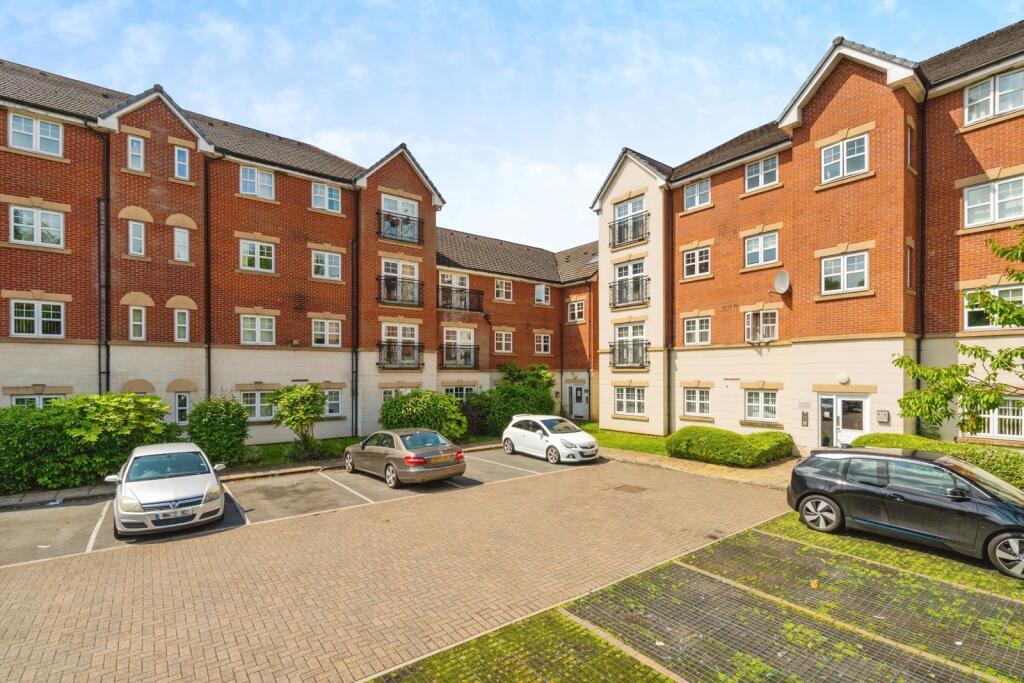 2 bedroom flat