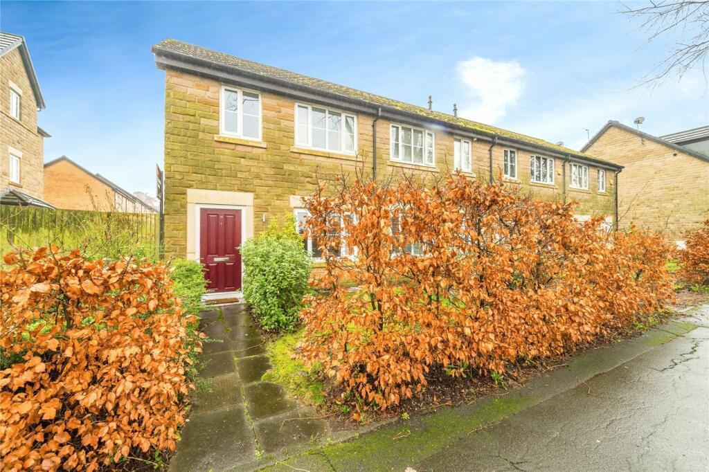 2 bedroom end of terrace house for sale in Casterton Avenue, Burnley