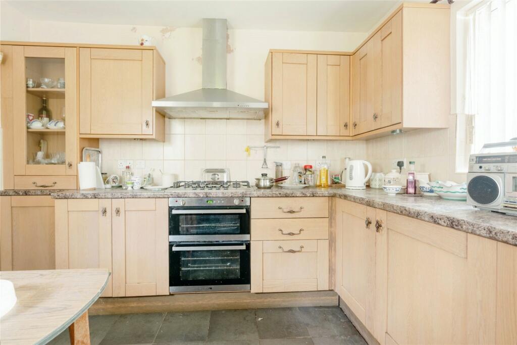 Additional property image - Reedley Grove, Burnley, Lancashire, BB10