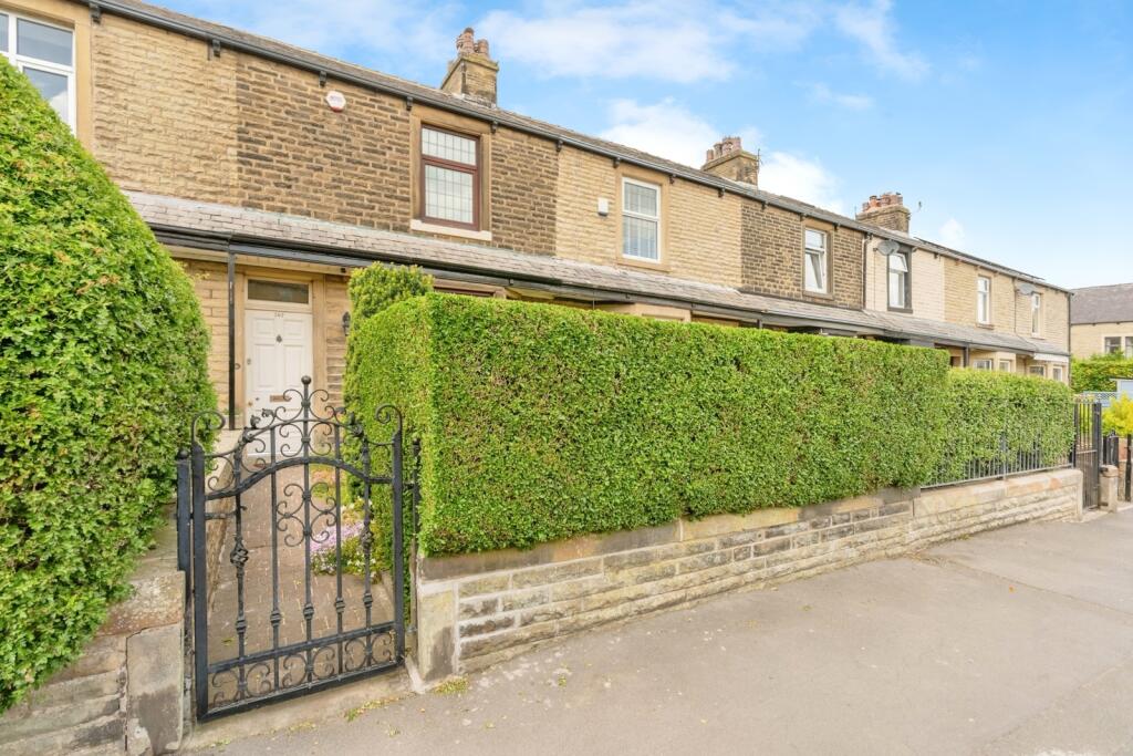 3 bedroom terraced house