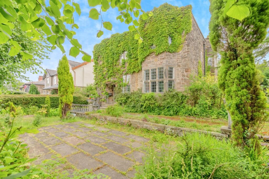 Main image of property: Manchester Road, Burnley, Lancashire, BB11