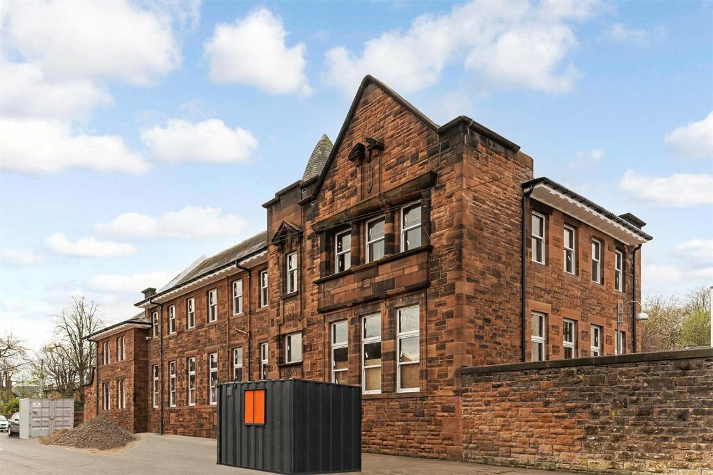 Studio flat for sale in McCallum Avenue, Rutherglen, Glasgow, G73