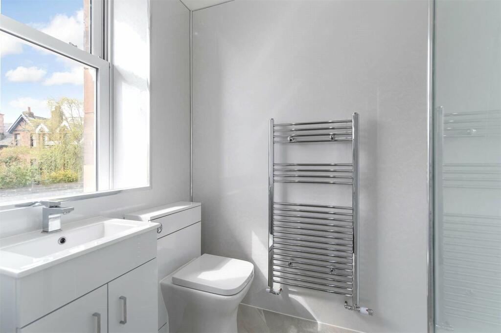 Studio flat for sale in McCallum Avenue, Rutherglen, Glasgow, G73