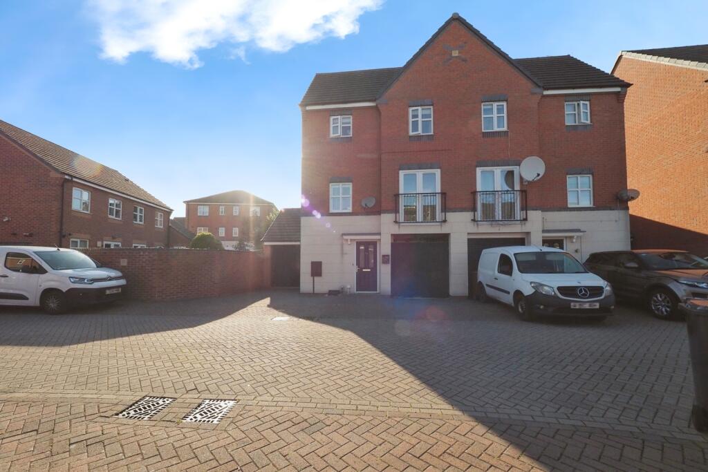 Main image of property: Jeque Place, Burton-on-Trent, Staffordshire, DE13