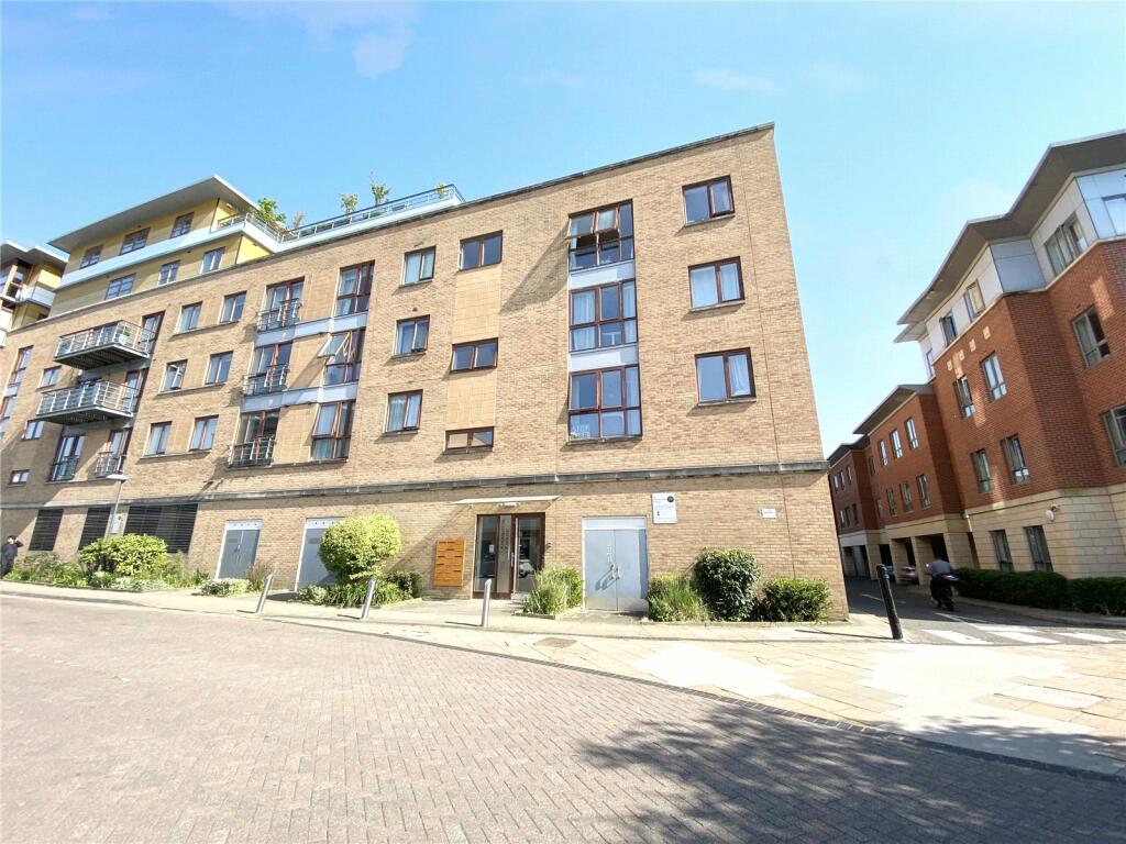 1 bedroom flat for sale in Homerton Street, Cambridge, Cambridgeshire, CB2