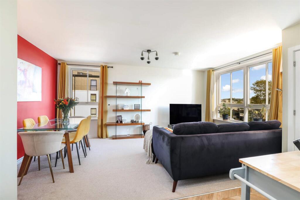 Main image of property: Granton Court, Glasgow, Glasgow City, G5