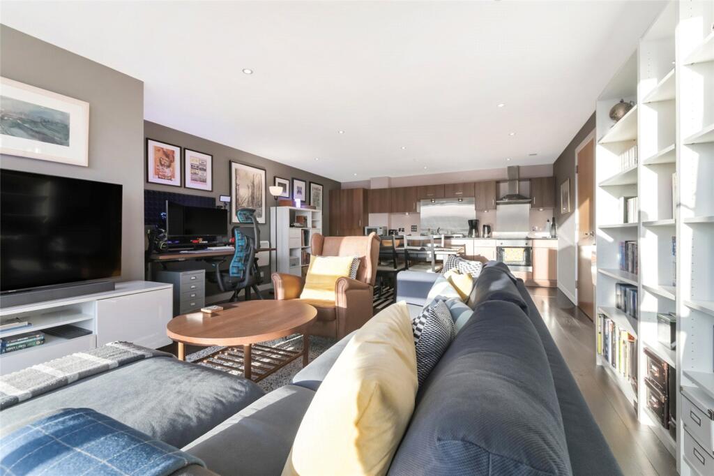 Main image of property: Stobcross Street, Glasgow, Glasgow City, G3