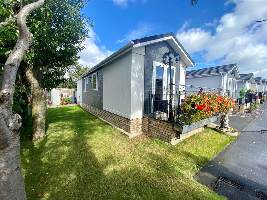 2 bedroom detached house for sale in Featherstone Park, New Road, Featherstone, Wolverhampton, WV10