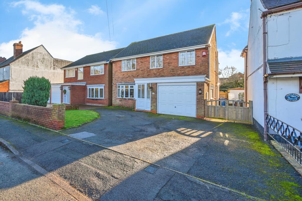4 bedroom detached house for sale in Chorley Road, Burntwood