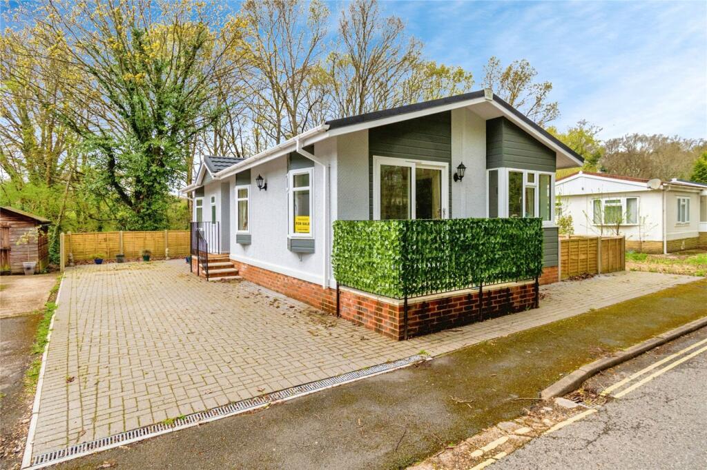 Main image of property: King Edward Mobile Home Park, Baddesley Road, North Baddesley, Southampton, SO52