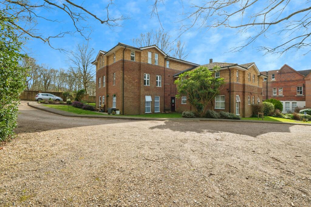 Main image of property: Oakwood Close, Otterbourne, Winchester, Hampshire, SO21