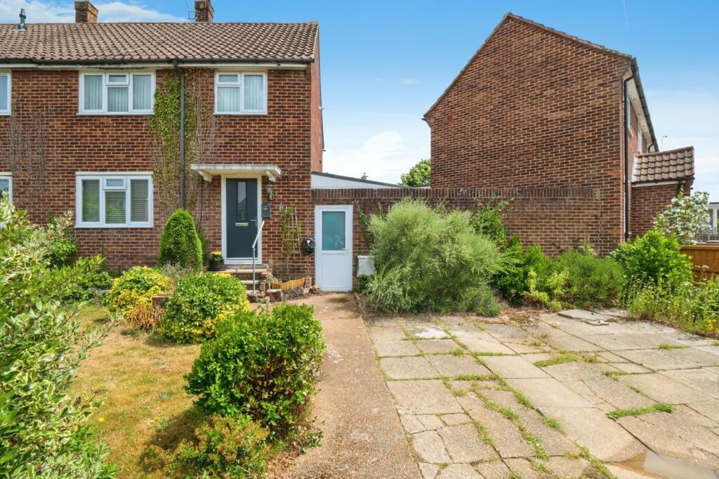 Main image of property: East Drive, Bishopstoke, Eastleigh, Hampshire, SO50