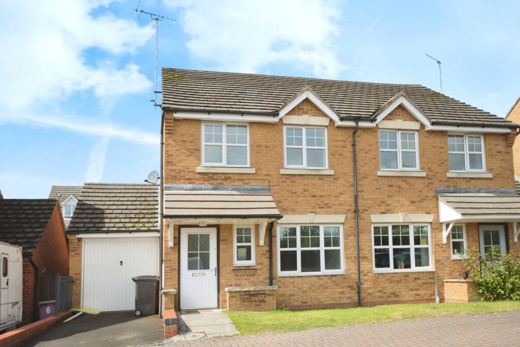 Main image of property: Birch Rise, Cemetery Road, Danesmoor, Chesterfield, S45