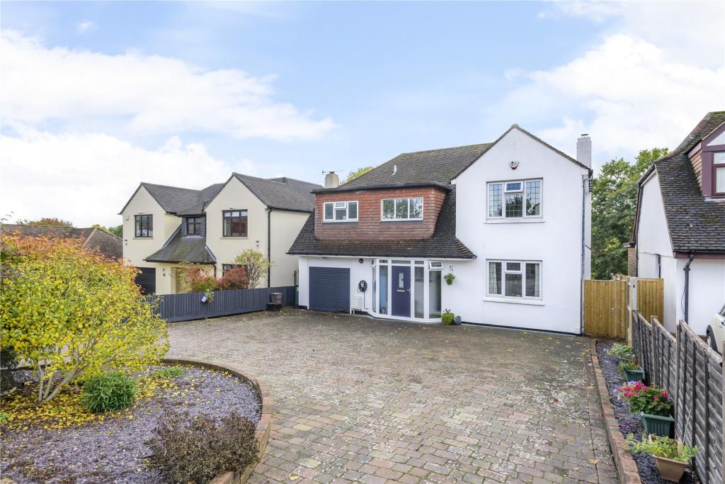 4 bedroom detached house for sale in Kevington Drive, Chislehurst, BR7