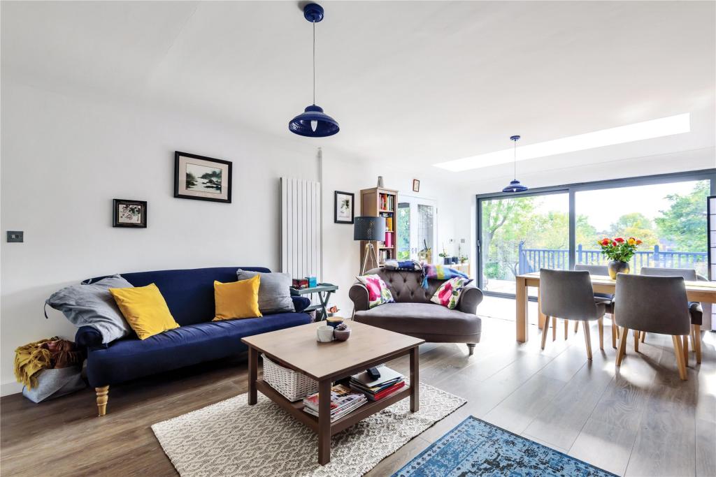 4 bedroom detached house for sale in Kevington Drive, Chislehurst, BR7