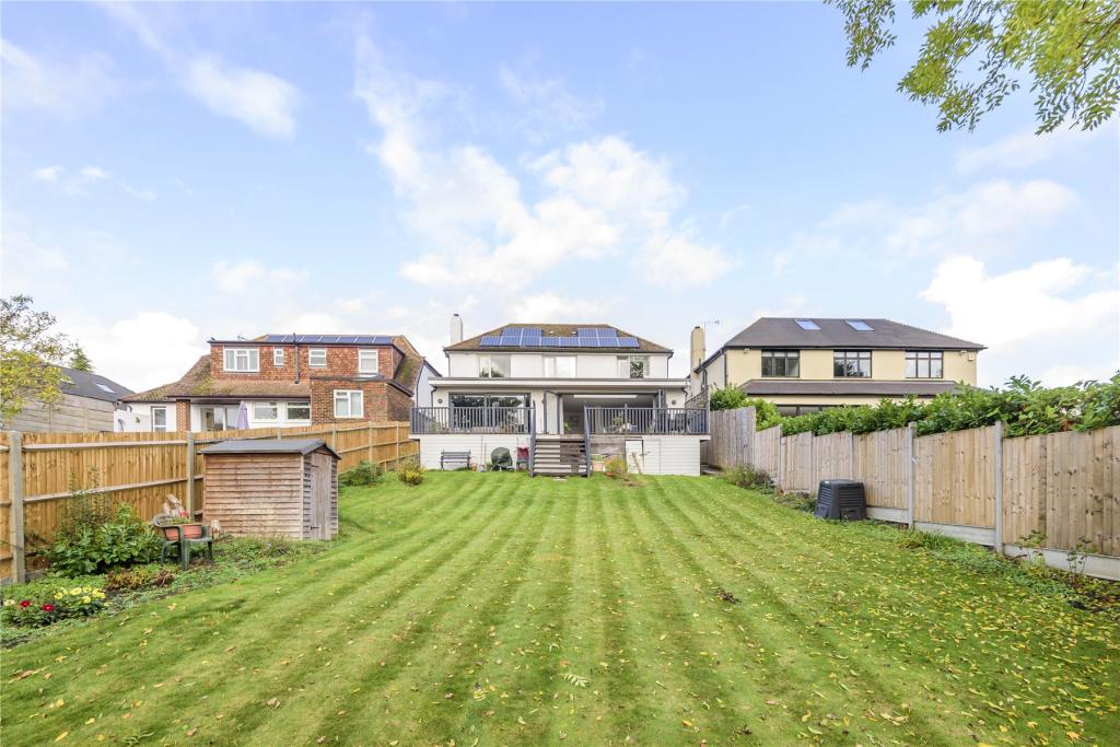 4 bedroom detached house for sale in Kevington Drive, Chislehurst, BR7