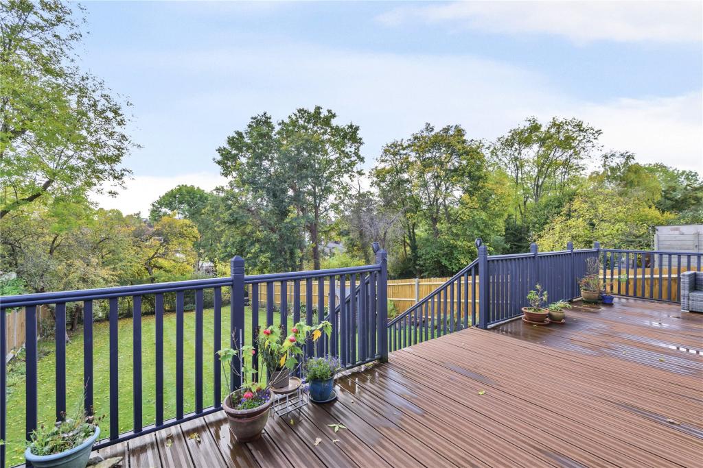 4 bedroom detached house for sale in Kevington Drive, Chislehurst, BR7