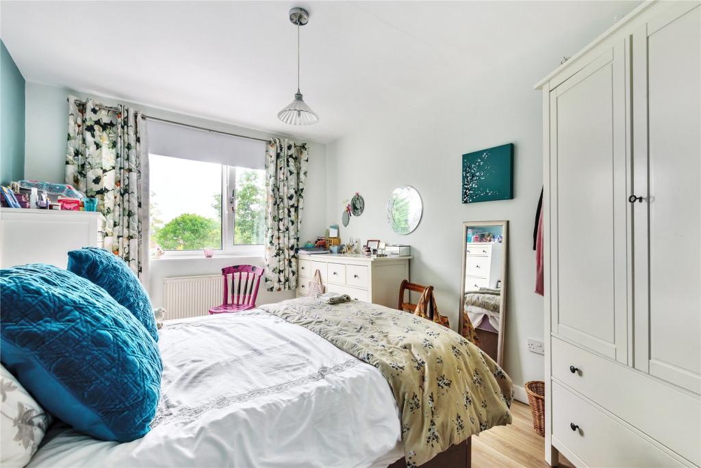 4 bedroom detached house for sale in Kevington Drive, Chislehurst, BR7