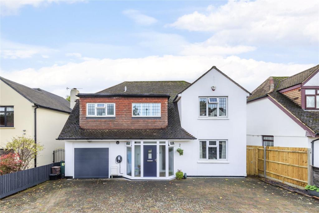 4 bedroom detached house for sale in Kevington Drive, Chislehurst, BR7