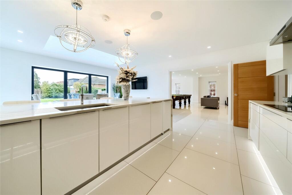 Additional property image - Marlings Park Avenue, Chislehurst