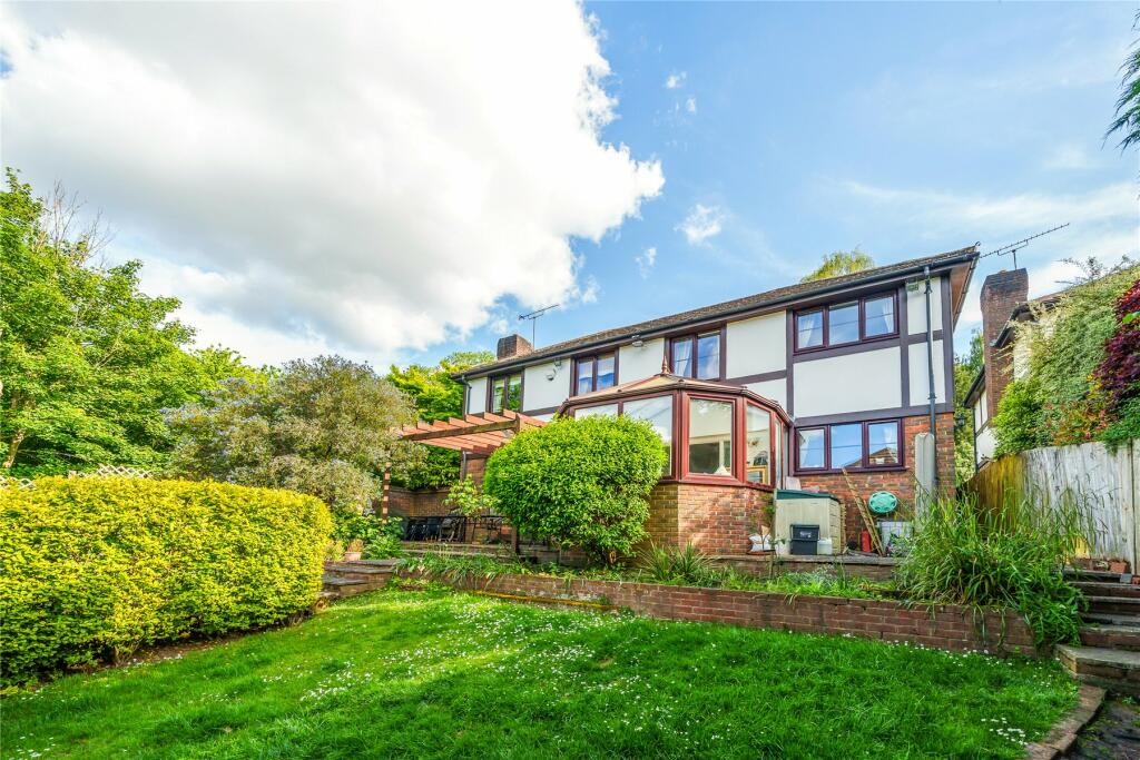 Additional property image - Holmbury Park, Bromley