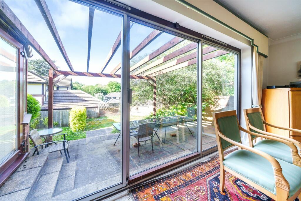 Additional property image - Holmbury Park, Bromley