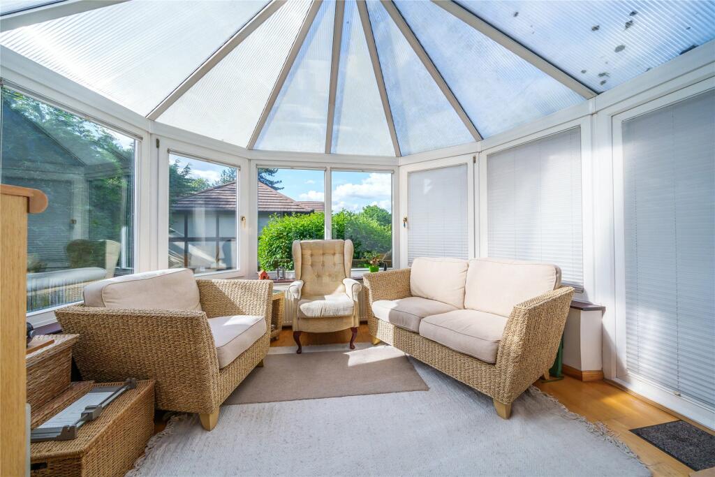 Additional property image - Holmbury Park, Bromley