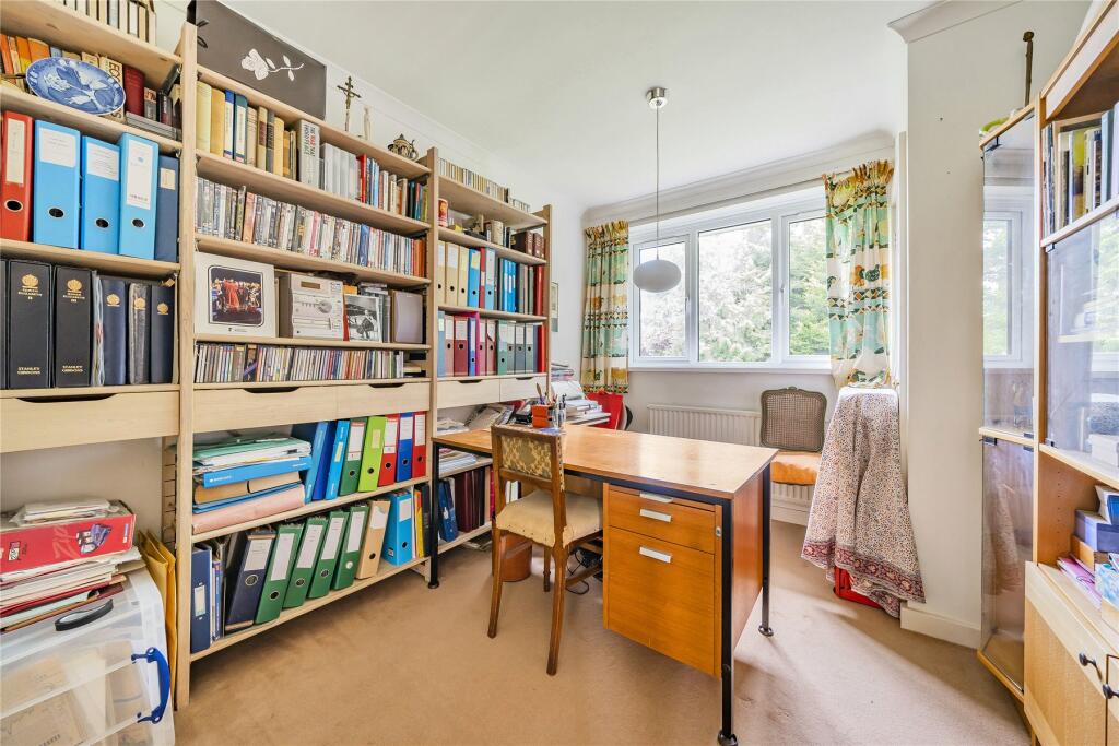 Additional property image - Hartley Close, Bromley