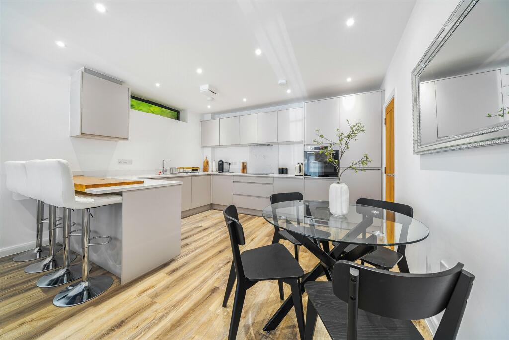 Additional property image - Southill Road, Chislehurst
