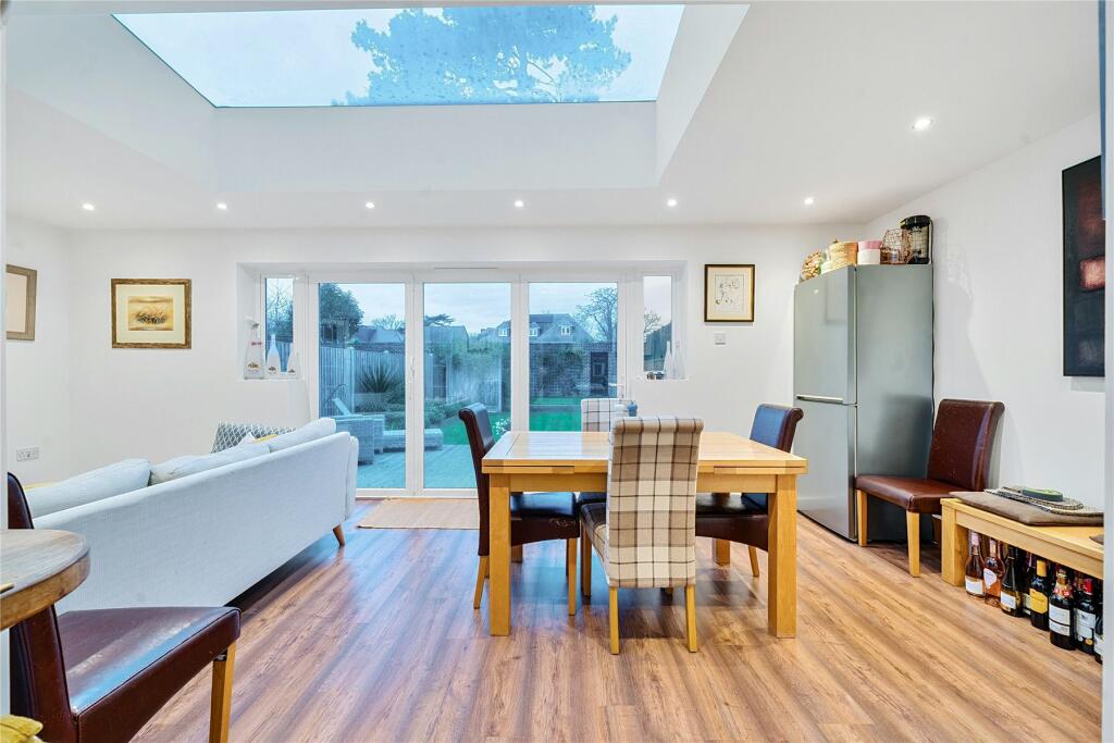 Additional property image - Bull Lane, Chislehurst