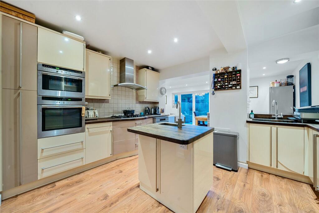 Additional property image - Bull Lane, Chislehurst