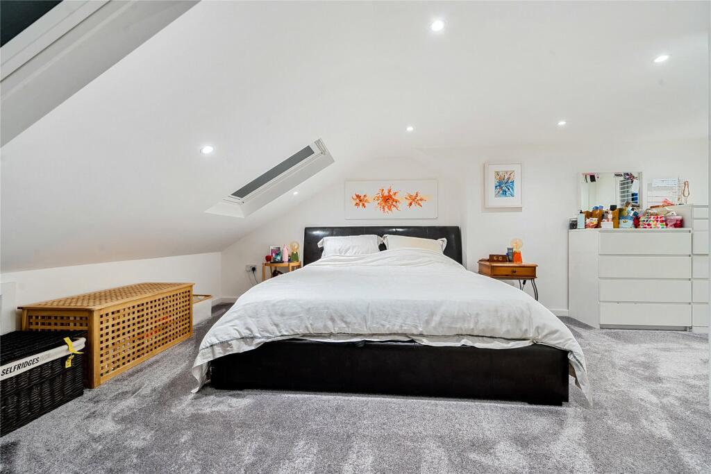 Additional property image - Bull Lane, Chislehurst