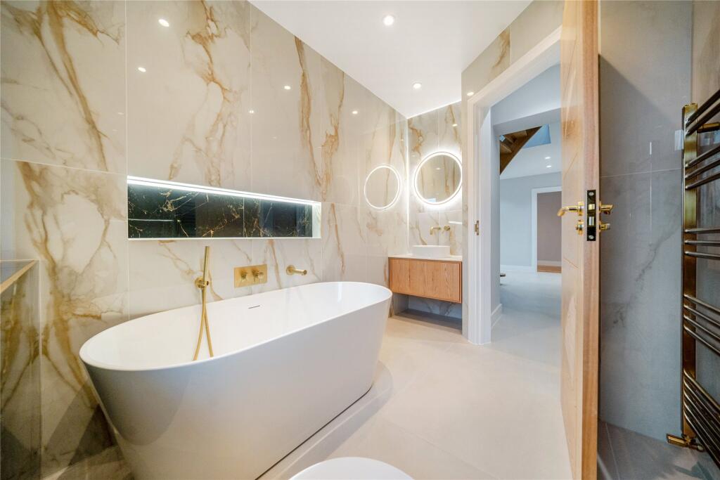 Additional property image - Downs Avenue, Chislehurst