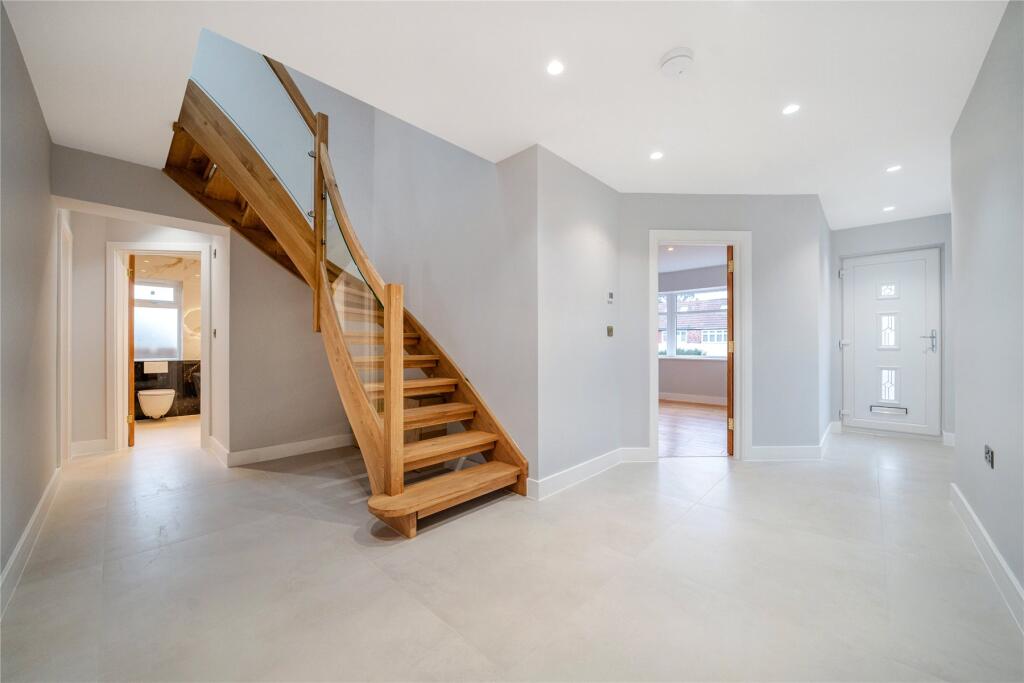 Additional property image - Downs Avenue, Chislehurst