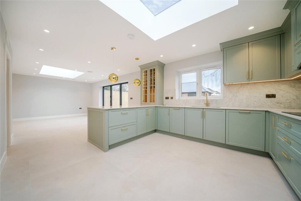 Additional property image - Downs Avenue, Chislehurst