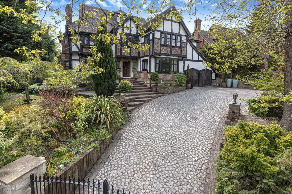 Main image of property: Chislehurst Road, Chislehurst