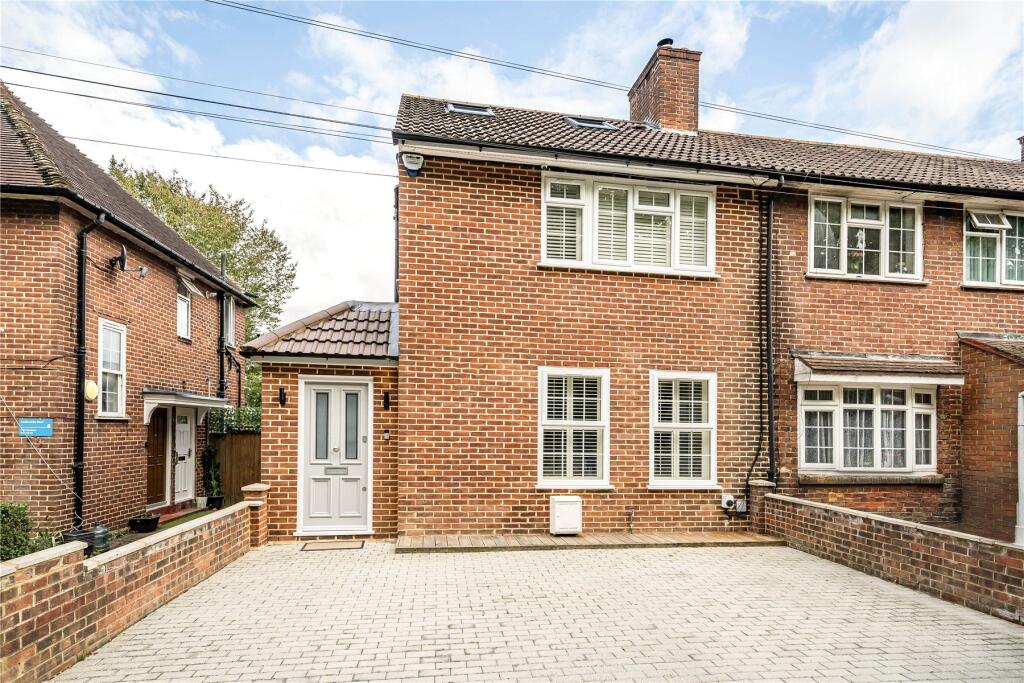 Main image of property: Castlecombe Road, London