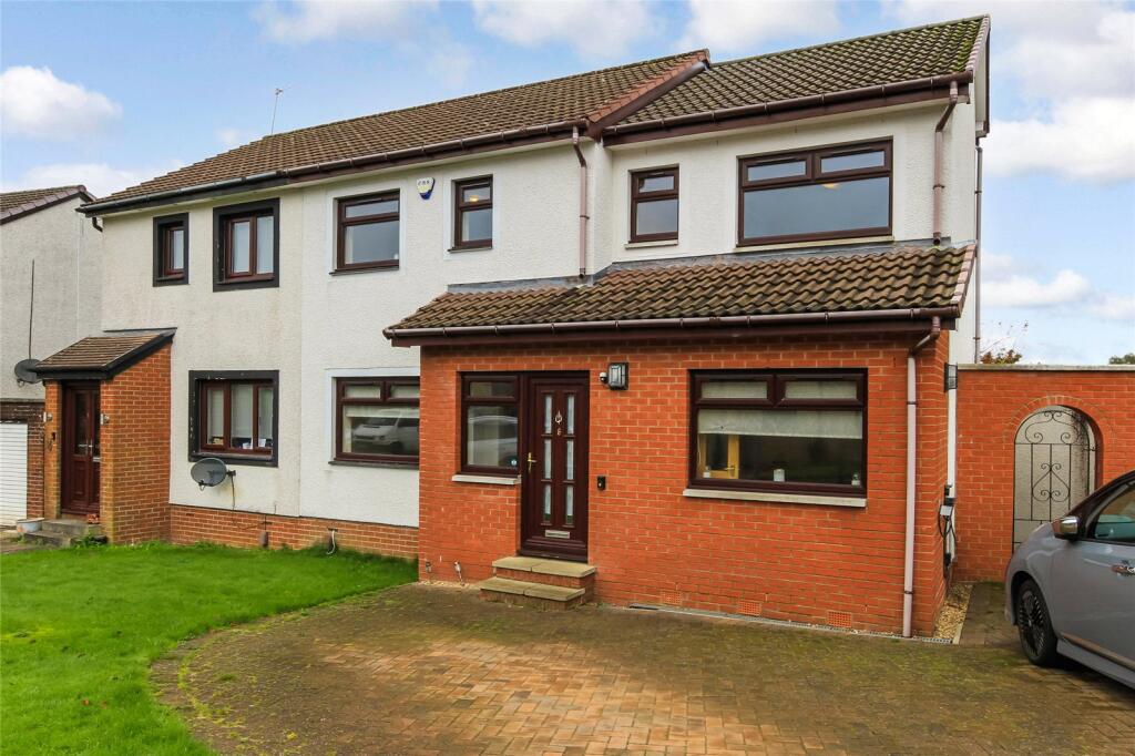 Main image of property: Ballantrae Drive, Newton Mearns, Glasgow, East Renfrewshire, G77