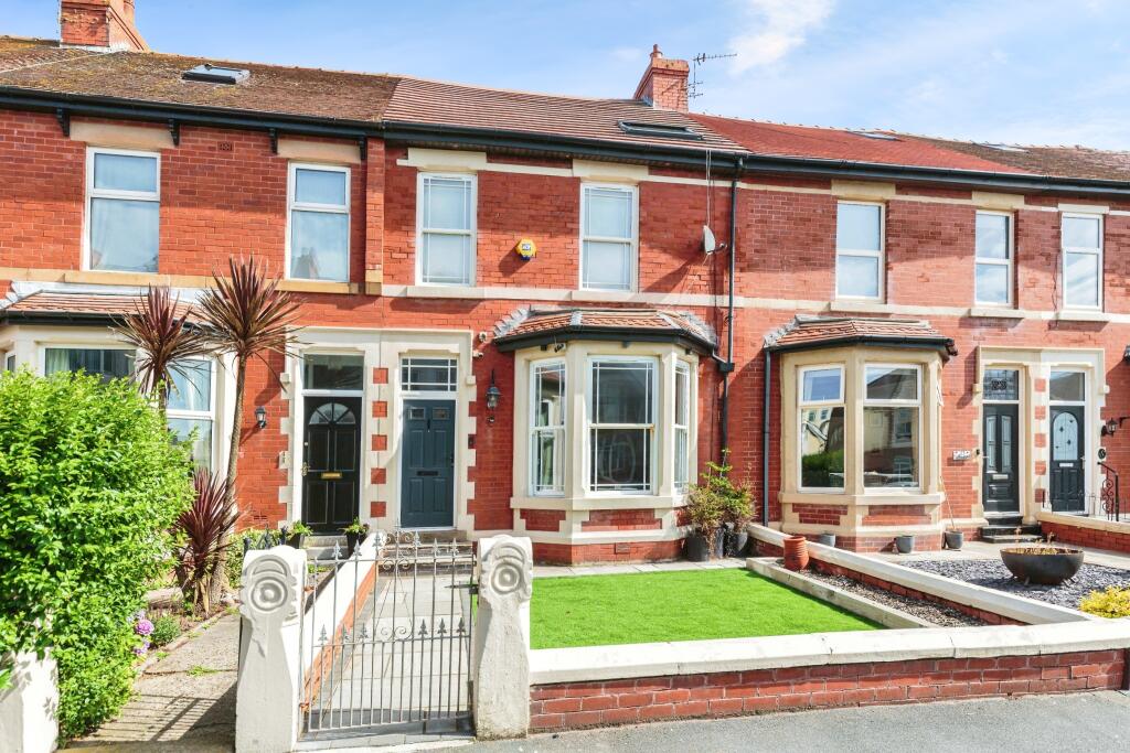 Main image of property: Chatsworth Avenue, BLACKPOOL, Lancashire, FY2